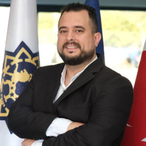Dr. Burak Kurtcebe